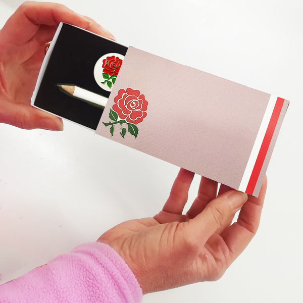 English Rose Ball Marker and Pencil Presentation Sleeve - golfprizes