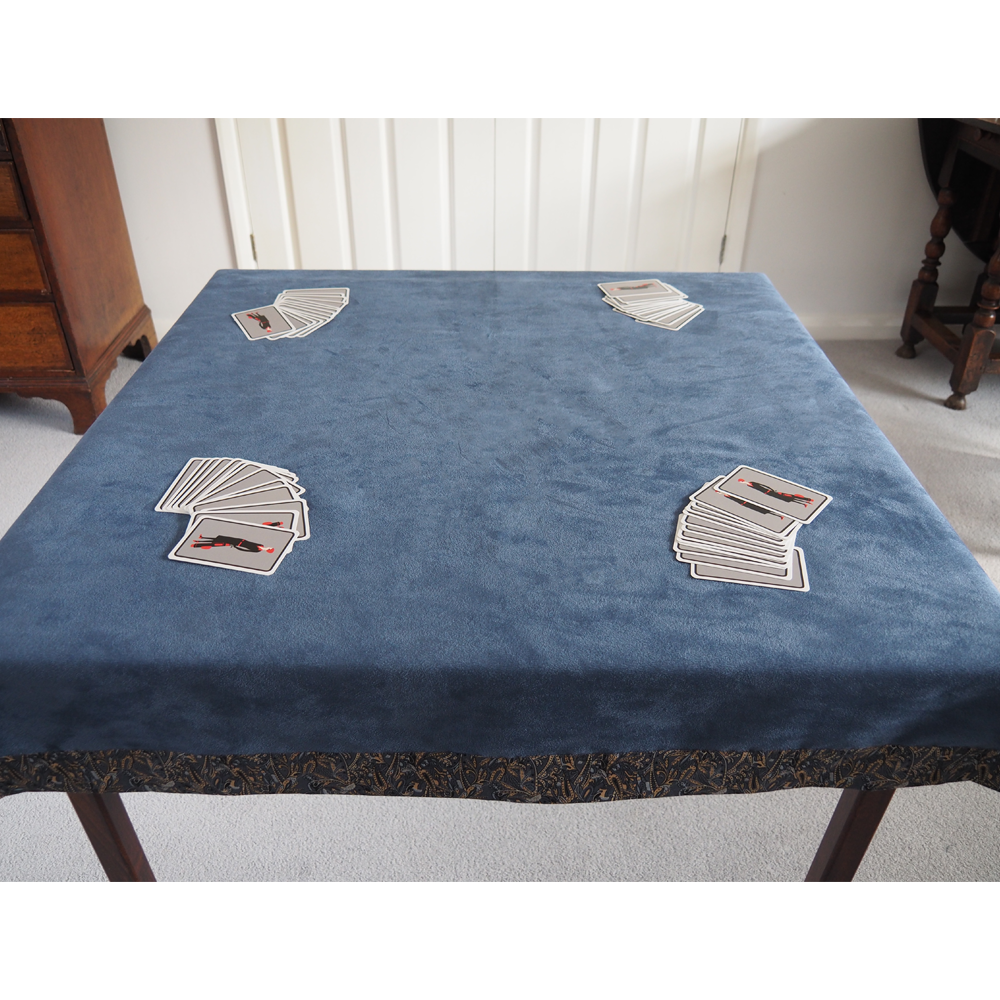 Designer, individually-made bridge cloths - golfprizes